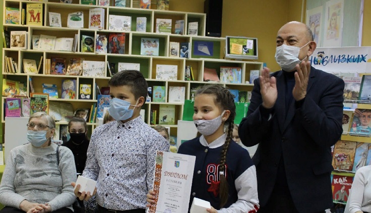 Библиотека Сланцев объявила победителей детского конкурса
