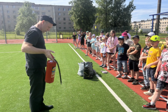 Школа юных героев 