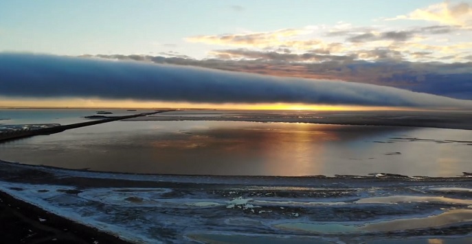 Австралийские облака заметили на Финском заливе