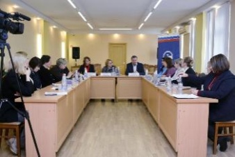 «Сохранить семью для ребенка»