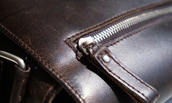 «Шаромыги присвоили мои миллионы»