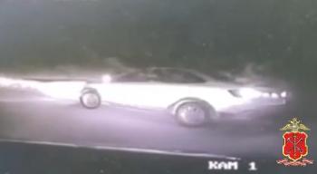 В автопогоне за 13-летним водителем пострадал 16-летний пассажир