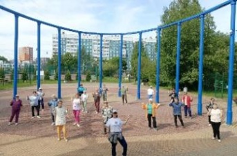 Приглашаем в клуб «Активное долголетие»!
