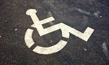 О новой поликлинике и парковке машин инвалидов в Кудрово