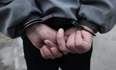 В Ломоносовском районе мужчина похитил и удерживал в квартире 10-летнего мальчика