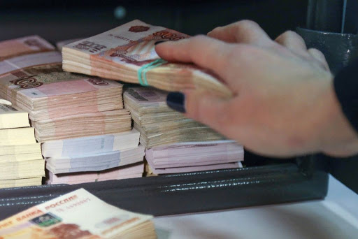 У предпринимательницы из Ненимяки украли 8 миллионов рублей