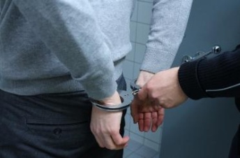 В Гатчинском районе мужчине предъявлено обвинение в убийстве знакомого