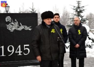 Делегация из Нового Девяткино почтила память блокадных ленинградцев во Всеволожске