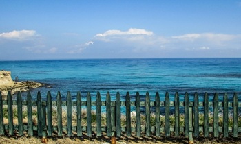 «Нас отрезали от пляжа»