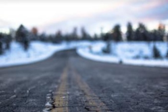 В пос. Шапки при столкновении кроссовера и погрузчика погиб водитель легковушки