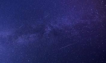 Апрельский звездопад можно будет увидеть в Ленобласти