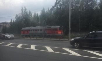 Что делал локомотив РЖД в Сертолово?