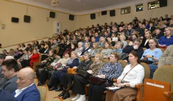 В Приозерском районе подвели итоги социально-экономического развития за 2025 год и наметили планы на 2026 год