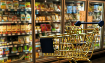 Продавец из Выборгского района получила штраф за махинации с чеками