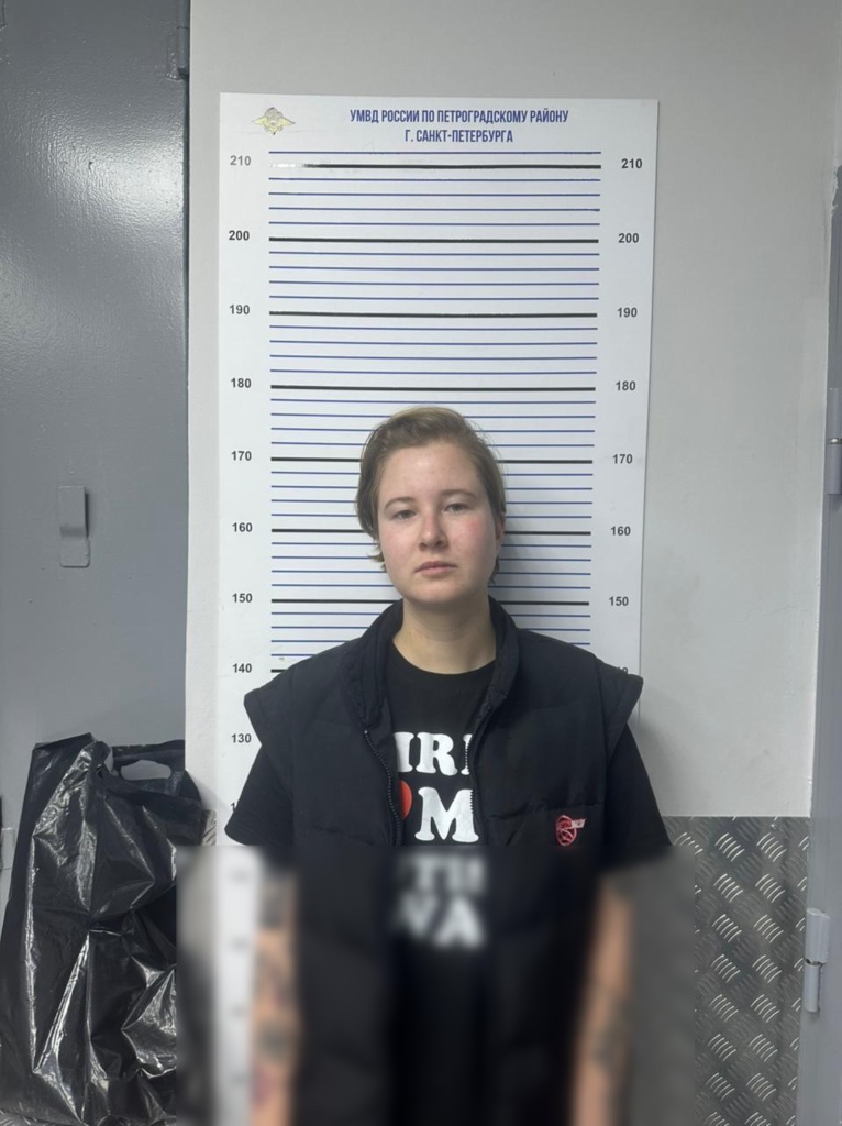 аля художницы1.JPG