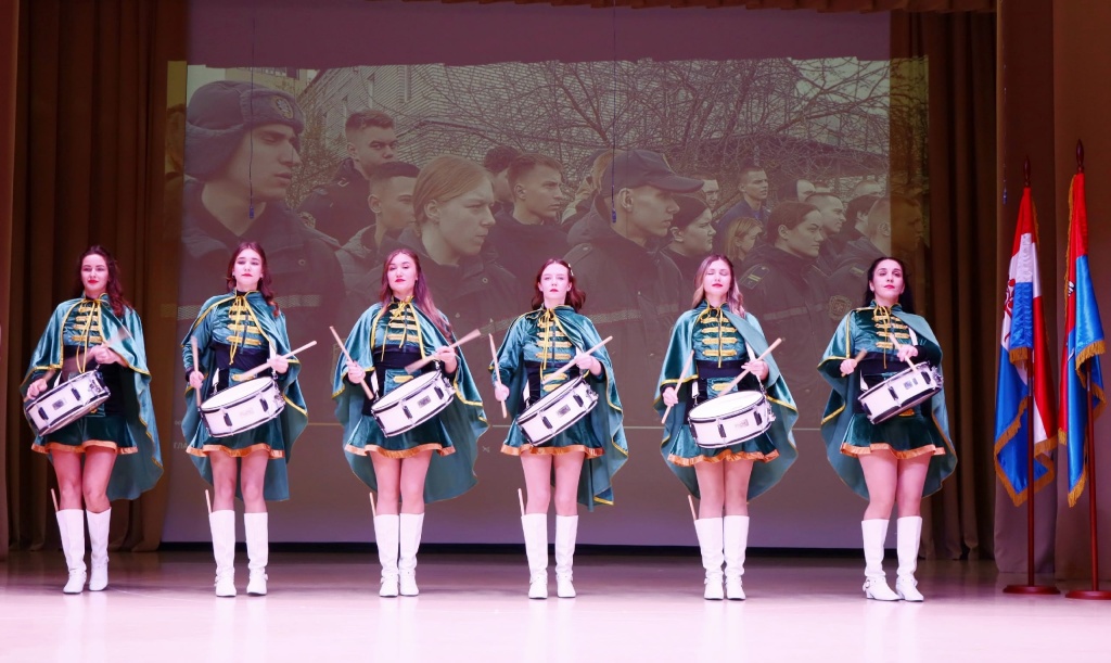 MFCc0HJs3LY14gv8To8wNmc4h_iwTG653TgdxohsFUOpckhdoo7n-KP8t88U75qd7FHvd_XMN6zQKKTHl8clSqm-.jpg MFCc0HJs3LY14gv8To8wNmc4h_iwTG653TgdxohsFUOpckhdoo7n-KP8t88U75qd7FHvd_XMN6zQKKTHl8clSqm-.jpg